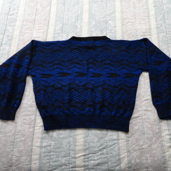Vintage, American Weekend, Crewneck Sweater, size Large - Picture 5 of 6